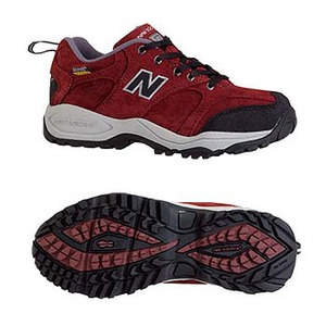 new balance（ニューバランス） トレイル ウォーキング 22.5cm バーガンディー