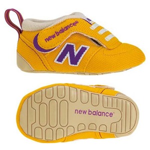 new balance（ニューバランス） ホップ 11.5cm YE（イエロー）