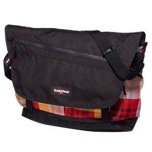 EASTPAK（イーストパック） PACER 25L XC（マキシチェック）