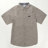 Columbia(コロンビア) アウトドア エレメンツ ショートスリーブ シャンブレー シャツ Men’s AE0373 半袖シャツ(メンズ)