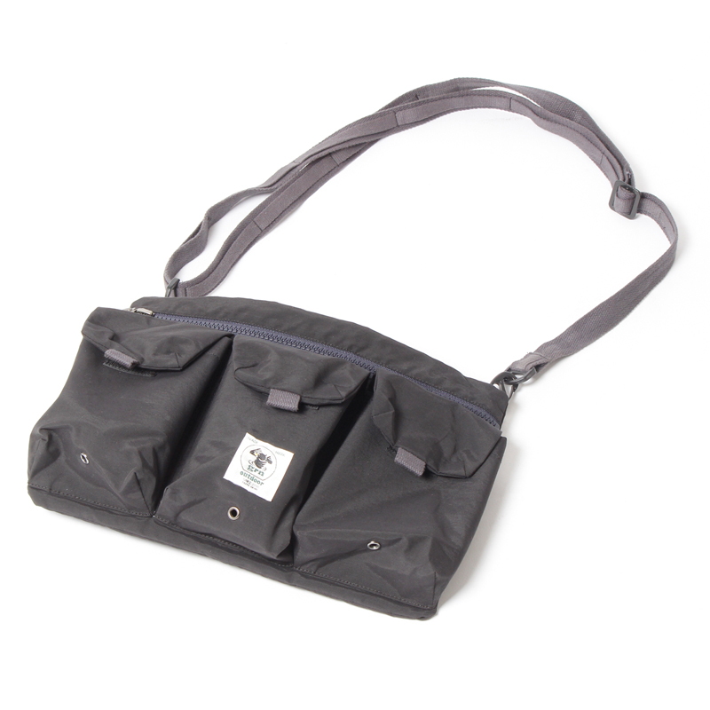 ジーアールエヌアウトドア(grn outdoor) TEBURA BAG(WANCAN) GO9414Q