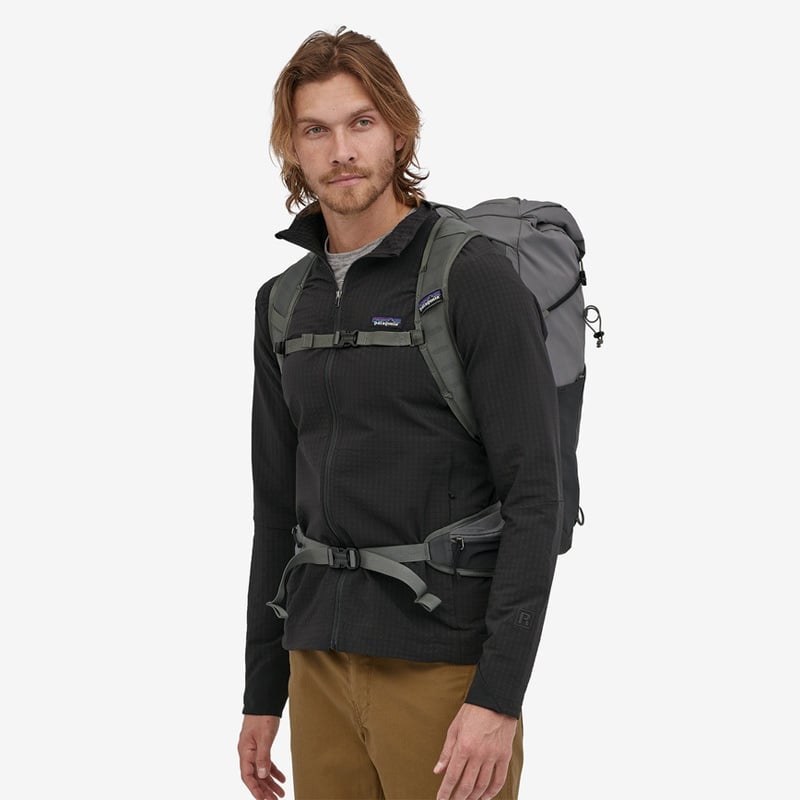 パタゴニア(patagonia) Altvia Pack 28L(アルトヴィア パック 28L)  48910｜アウトドアファッション・ギアの通販はナチュラム