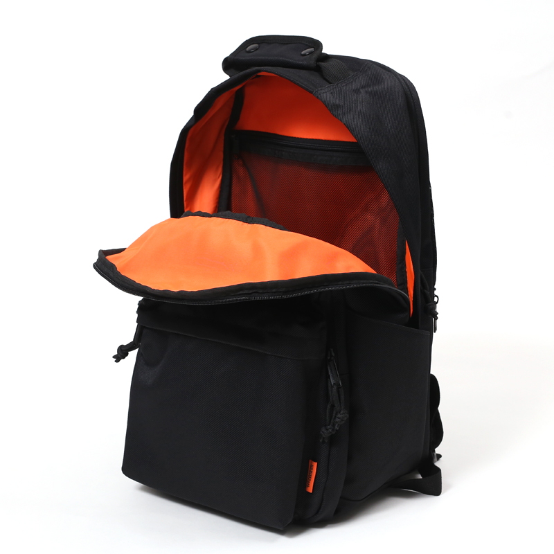 ユニバーサルオーバーオール(UNIVERSAL OVERALL) 3LAYER BACKPACK(3レイヤー バックパック)/エコバッグ付き  UVO-066｜アウトドアファッション・ギアの通販はナチュラム