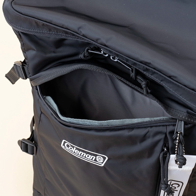 Coleman コールマン ウォーカー スクエア バックパック WALKER SQUARE BAG 約30L ブラックヘザー 2000038995  割引も実施中