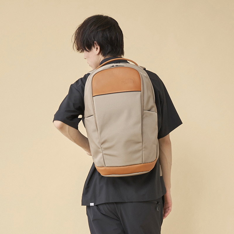 THE NORTH FACE(ザ・ノース・フェイス) ROAMER DAY(ローマー デイ