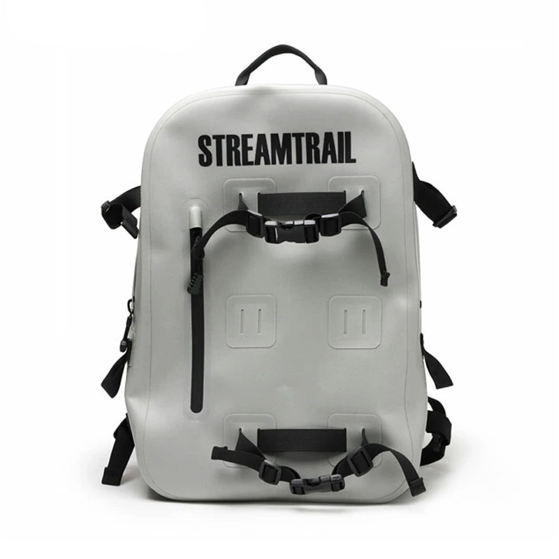 STREAM TRAIL(ストリームトレイル)防水リュック - バッグ