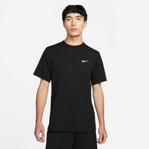 NIKE(ナイキ) ユニバーサル コア 半袖Tシャツ メンズ スポーツ