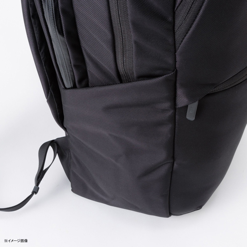 THE NORTH FACE(ザ・ノース・フェイス) 【23秋冬】SHUTTLE DAYPACK