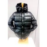 THE NORTH FACE(ザ･ノース･フェイス) SIERRA SHORT HOODIE ND91241 ダウン･中綿ジャケット(メンズ)